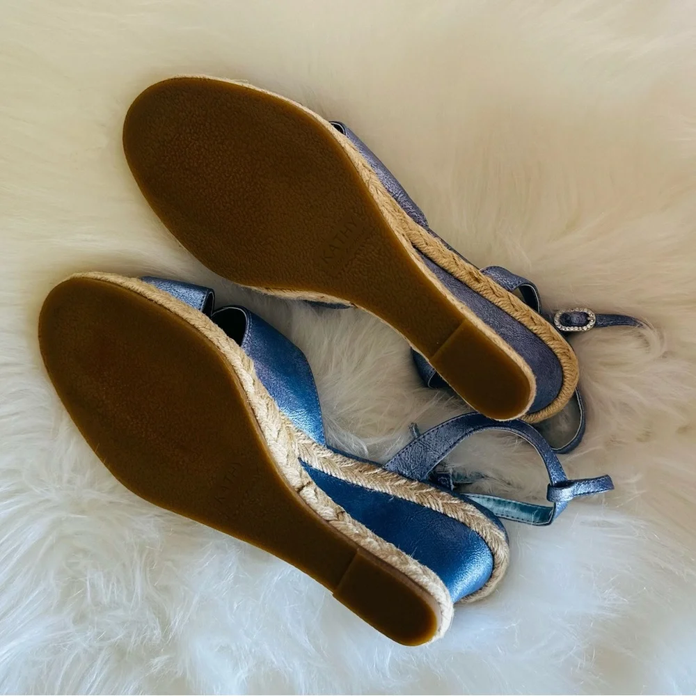 Kathy Van Zeeland Metallic Silver Espadrille Sandals